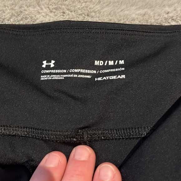 UNDER ARMOUR TIGHTS!! - Picture 2 of 3